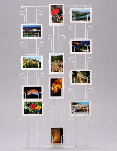 Présentoir mural pour cartes postales
