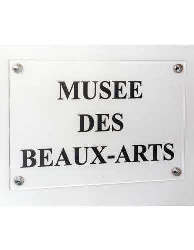 Plaque signalétique