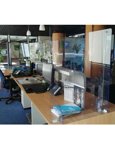 Séparation Plexiglas®