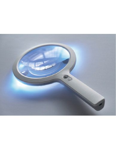 Lampe-loupe autonome à main